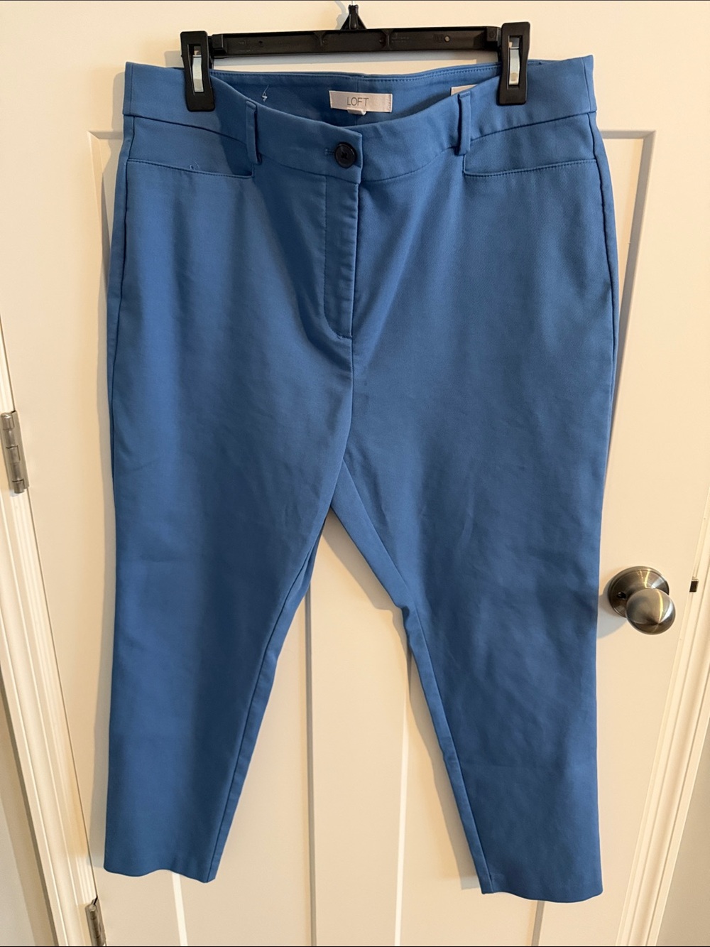 LOFT Sutton Skinny Curvy Fit - Periwinkle Blue - ankle size 14 Curvy